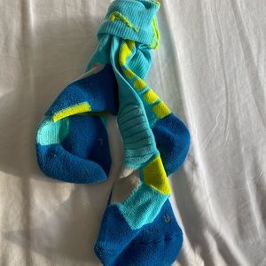 🌟NIKE ELITE SOCKS WOMENS SIZE 7🌟